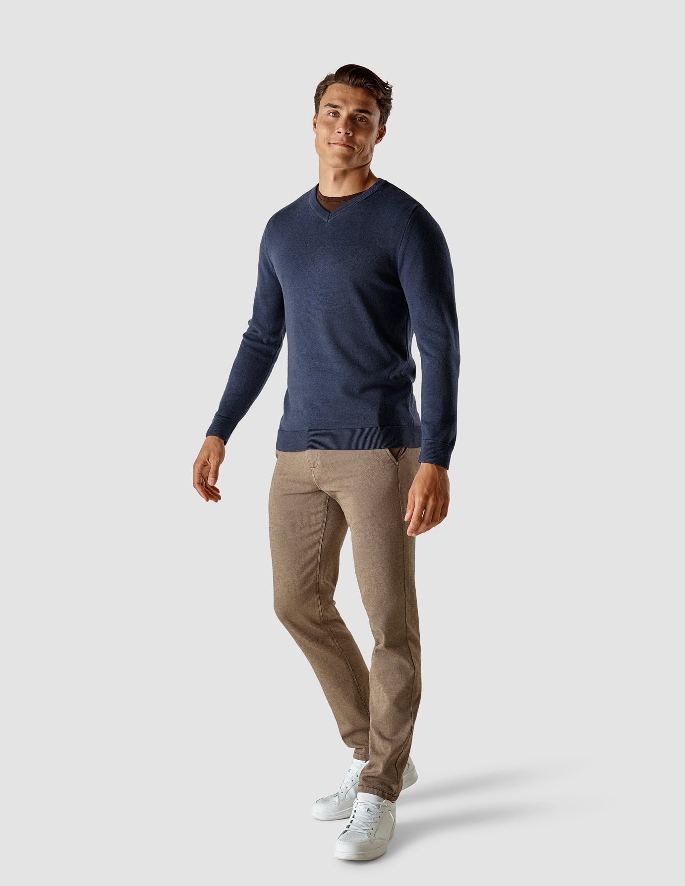 Fine Knit V-neck Navy